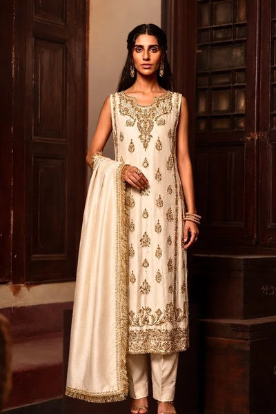 Cream silk jora set Mastani with gold embroidery by AÏNN London