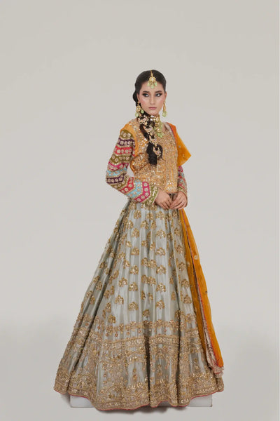 Nayab Noor
