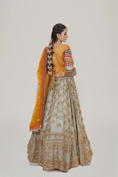Nayab Noor