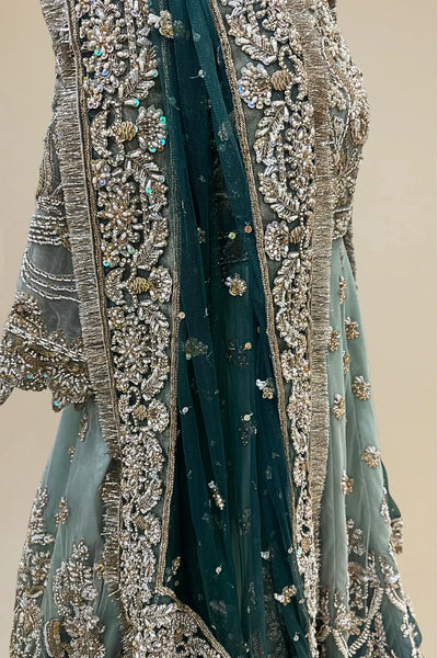 Zaha Zeal
