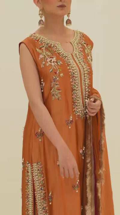 Pari